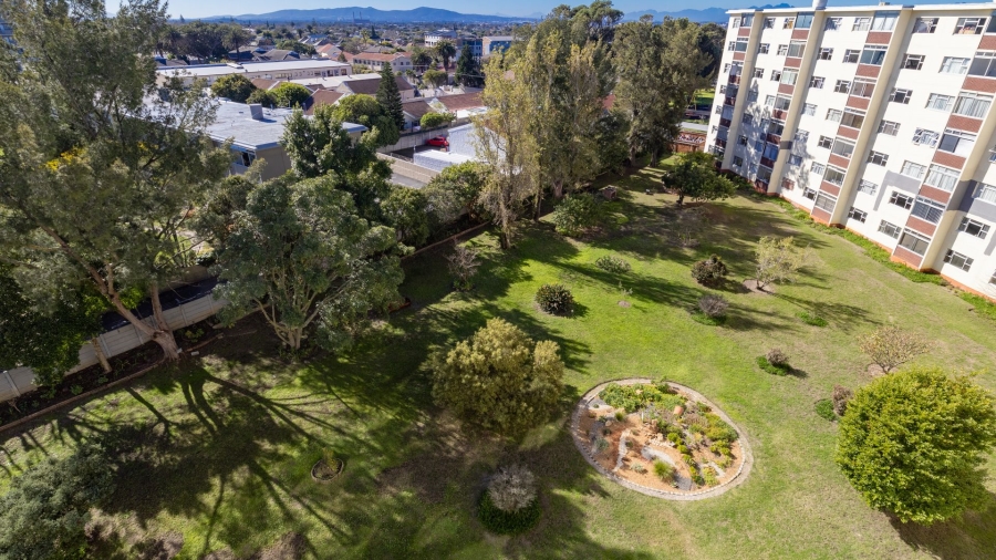 To Let 2 Bedroom Property for Rent in Claremont Western Cape